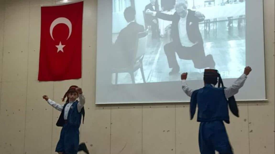 OKULUMUZCA 10 KASIM ATATÜRK'Ü ANMA GÜNÜ İLÇE TÖRENİNİ GERÇEKLEŞTİRDİK